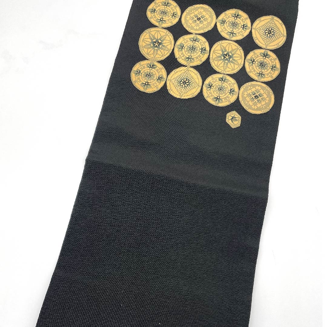 名古屋帯 黒色 草木染 抽象模様 帯丈373cm 正絹 美品 ポイント柄 カジュアル 黒系 1124004032310 名古屋仕立て