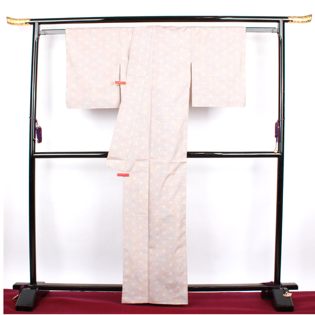 紬 身丈164cm 裄丈61.5cm 鴇鼠色 一斤染色 麻の葉模様 正絹 Aランク 袷 グラデ 1116001773499