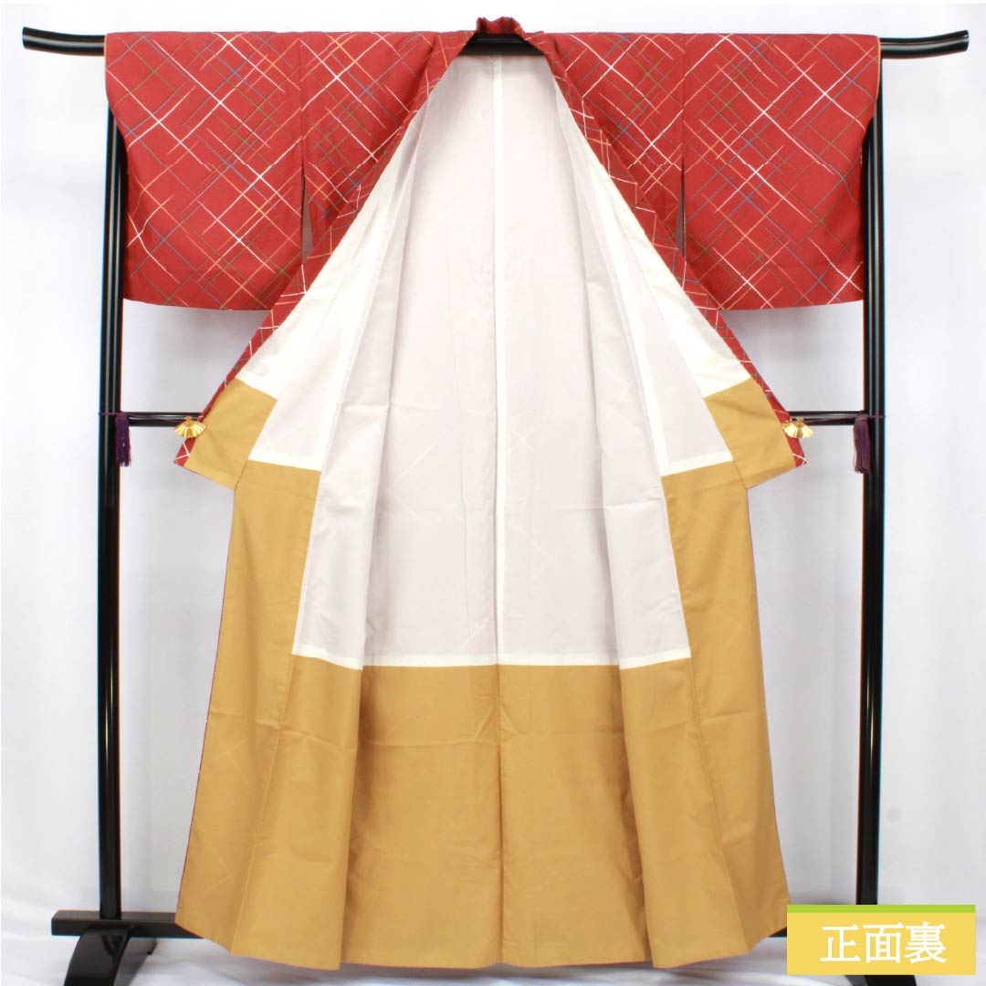 小紋 ポリエステル Aランク 身丈160.5cm 裄丈67.5cm 袷 紅絹色(もみいろ) 斜め格子 洗える着物 赤系 1115007473412