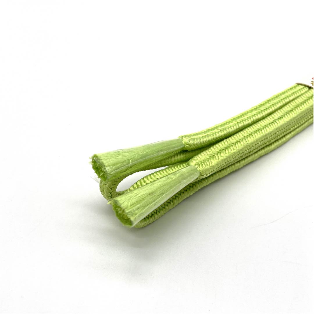 (New old stock) Obijime (sash fastener) Pure silk Light yellow green (kiasamidoriiro) Crown set New old stock Length approx. 156cm Width approx. 1cm Semi-formal NEW rank Green 1135003731319