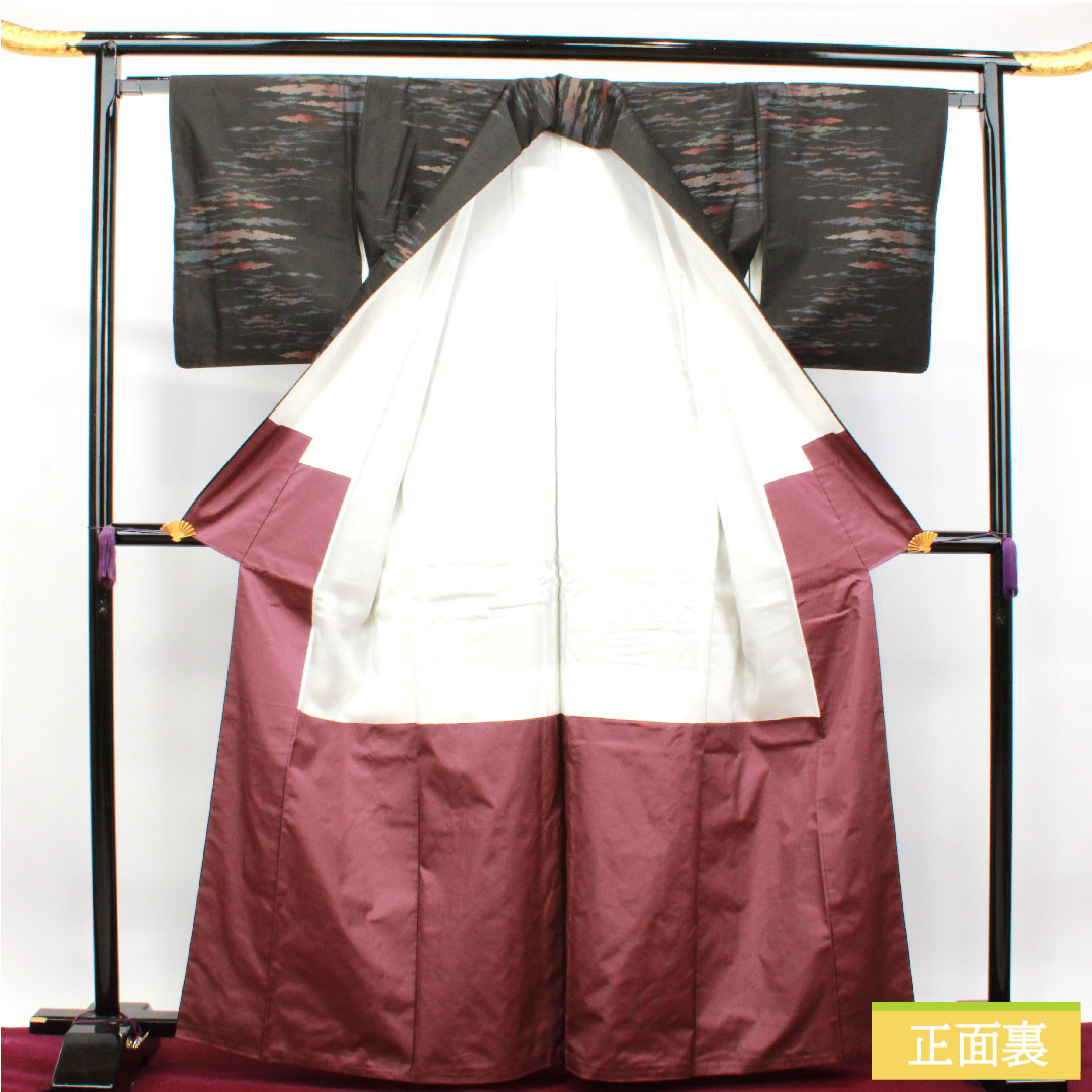 大島紬 正絹 身丈164.5cm 裄丈64.5cm 7マルキ 抽象模様 Sランク 袷 黒系 1116003082410