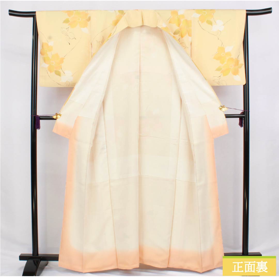 小紋 正絹 身丈160.5cm 裄丈64.5cm 袷 麴色(こうじいろ) 地紋起こし 洋花 Aランク クリーム系 1115006153415