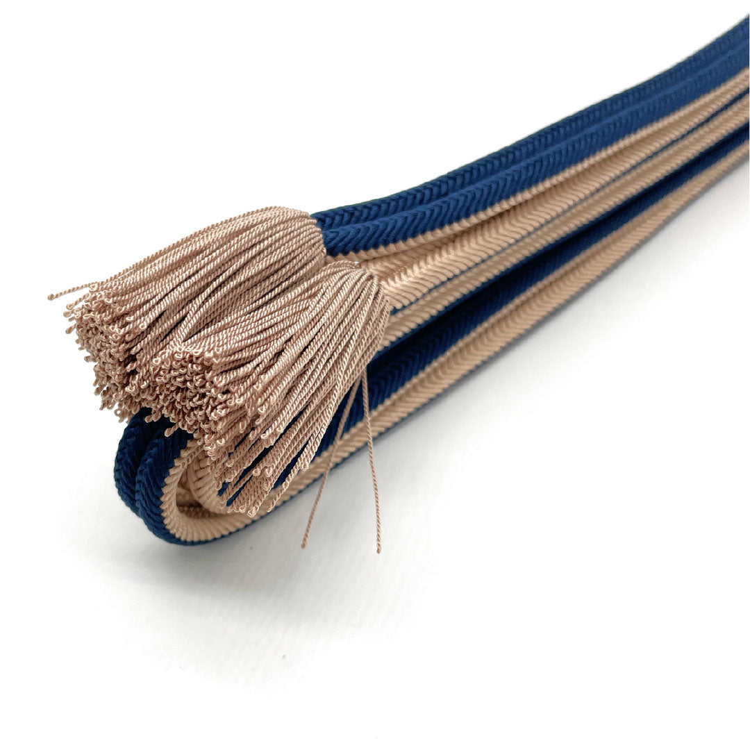 (新品)帯締め 正絹 NEWランク 印度藍色(いんどあいいろ) 薄香色(うすこういろ) 無地 撚り房 長さ約160cm 幅約1.1cm カジュアル 紺系 1135005221318