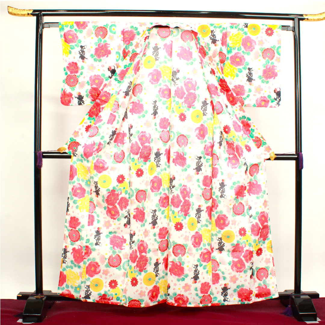 浴衣 ディズニー ミニーマウス 牡丹 桜 菊 木綿 Sランク 単衣 身丈162cm 裄丈65.5cm 白系 1118003902411