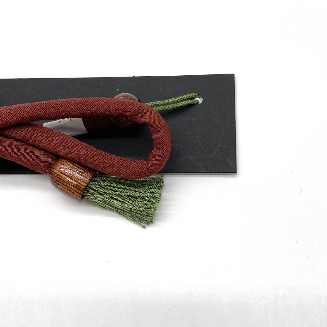 羽織紐 正絹 NEWランク カジュアル 赤銅色(しゃくどういろ) 撚り房 もろ縄結び 蝶結び 丸ぐけ 茶系 1121000081914