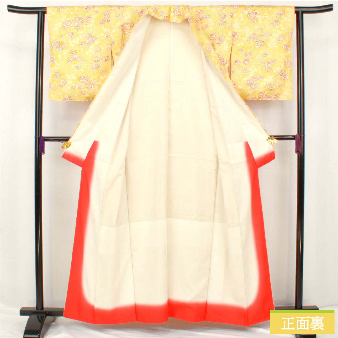 小紋 ポリエステル 身丈159cm 裄丈62cm 袷 支子色(くちなしいろ) 洗える着物 菊 Sランク 黄系 1115004552323