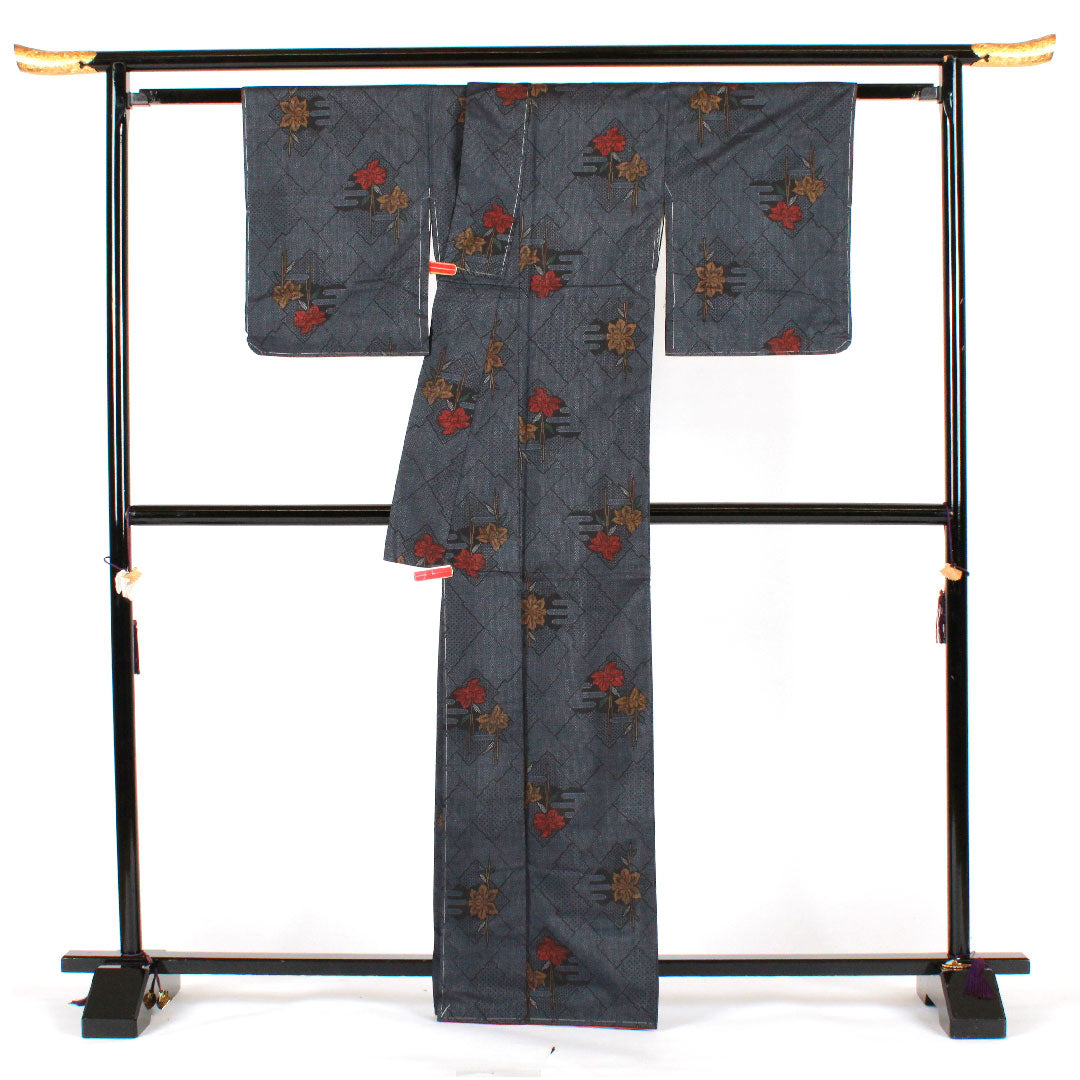 大島紬 身丈166.5cm 裄丈66cm 経緯絣 かんざし 幾何学模様 正絹 Aランク 袷 紺系 1116001543518