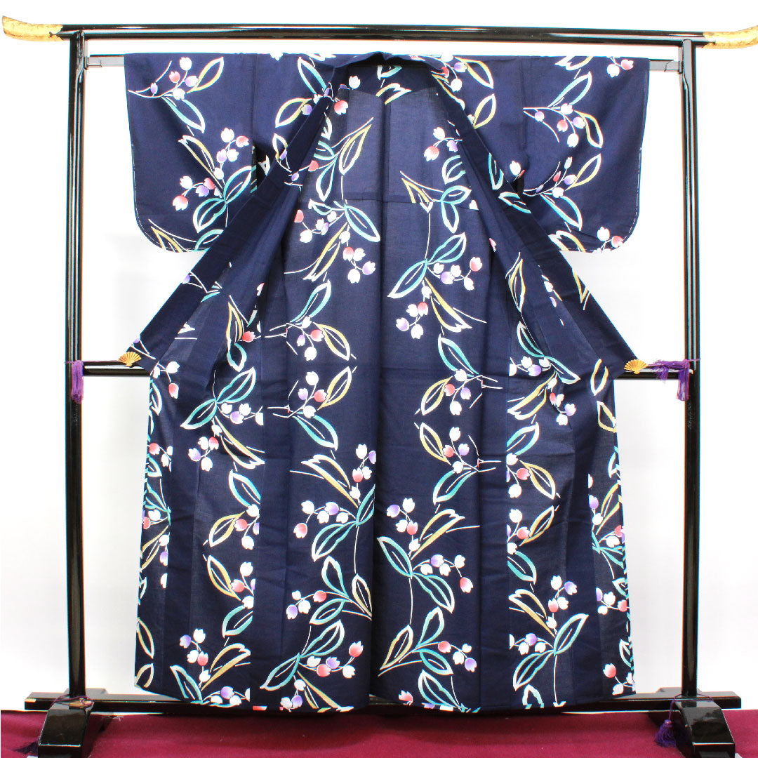 浴衣 紺色 鈴蘭 木綿 Sランク 単衣 身丈158.5cm 裄丈63cm 紺系 1118001812318