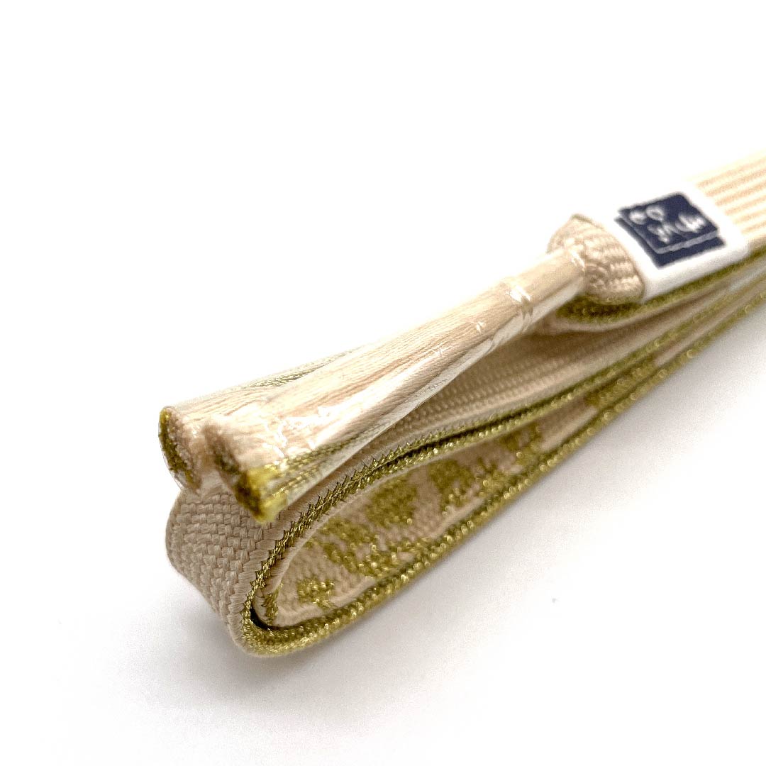 (New old stock) Obi-jime (belt sash) made of pure silk, quarter-length string, Obana-iro (obana color), hand-woven string, metallic thread used, new old stock, length approx. 156cm, width approx. 1.5cm, semi-formal, A rank, cream color, 1135001893915