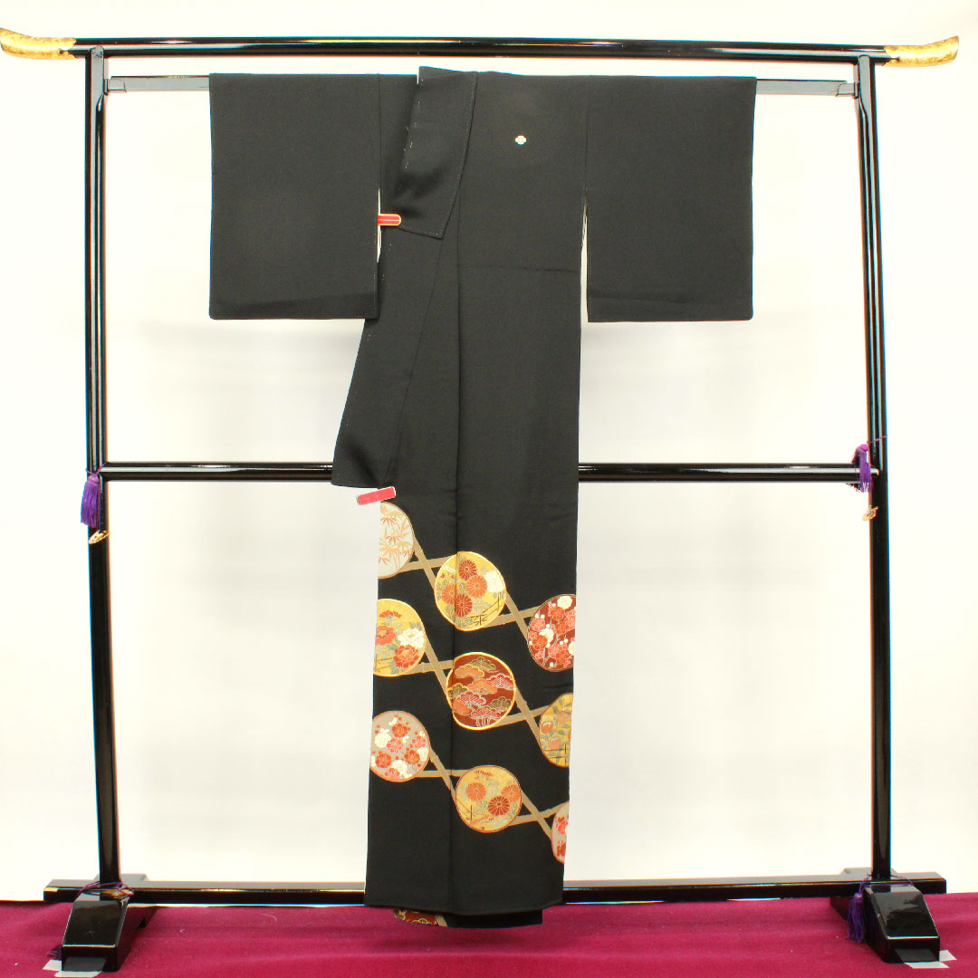 黒留袖 身丈156.5cm 裄丈61cm 袷 京友禅 松竹梅 木瓜 正絹 Sランク 五つ紋 黒系 1111000682310