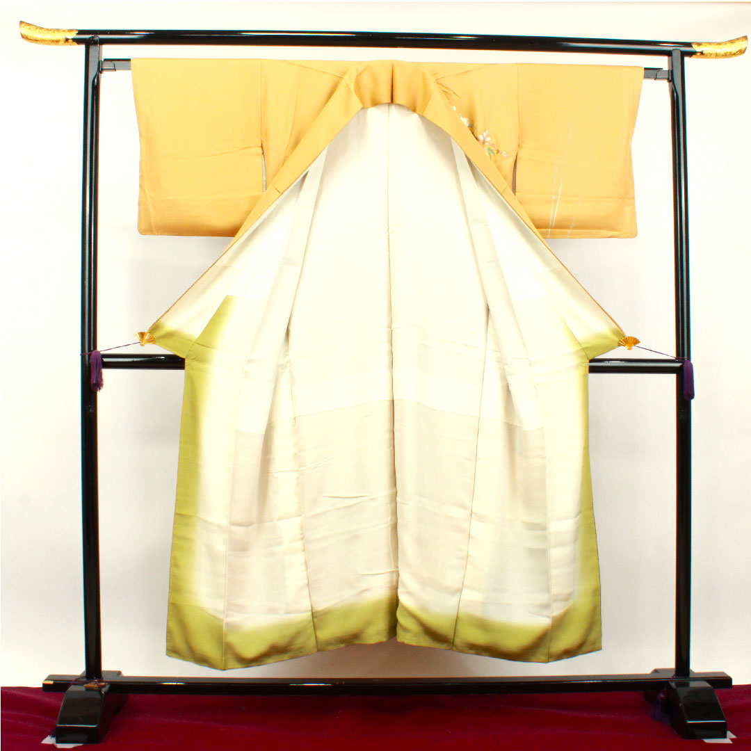 Homongi, pure silk, lined, length 147cm, sleeve length 63cm, light tangerine color, gold leaf finish, floral pattern, S rank, yellow, 1112003092123