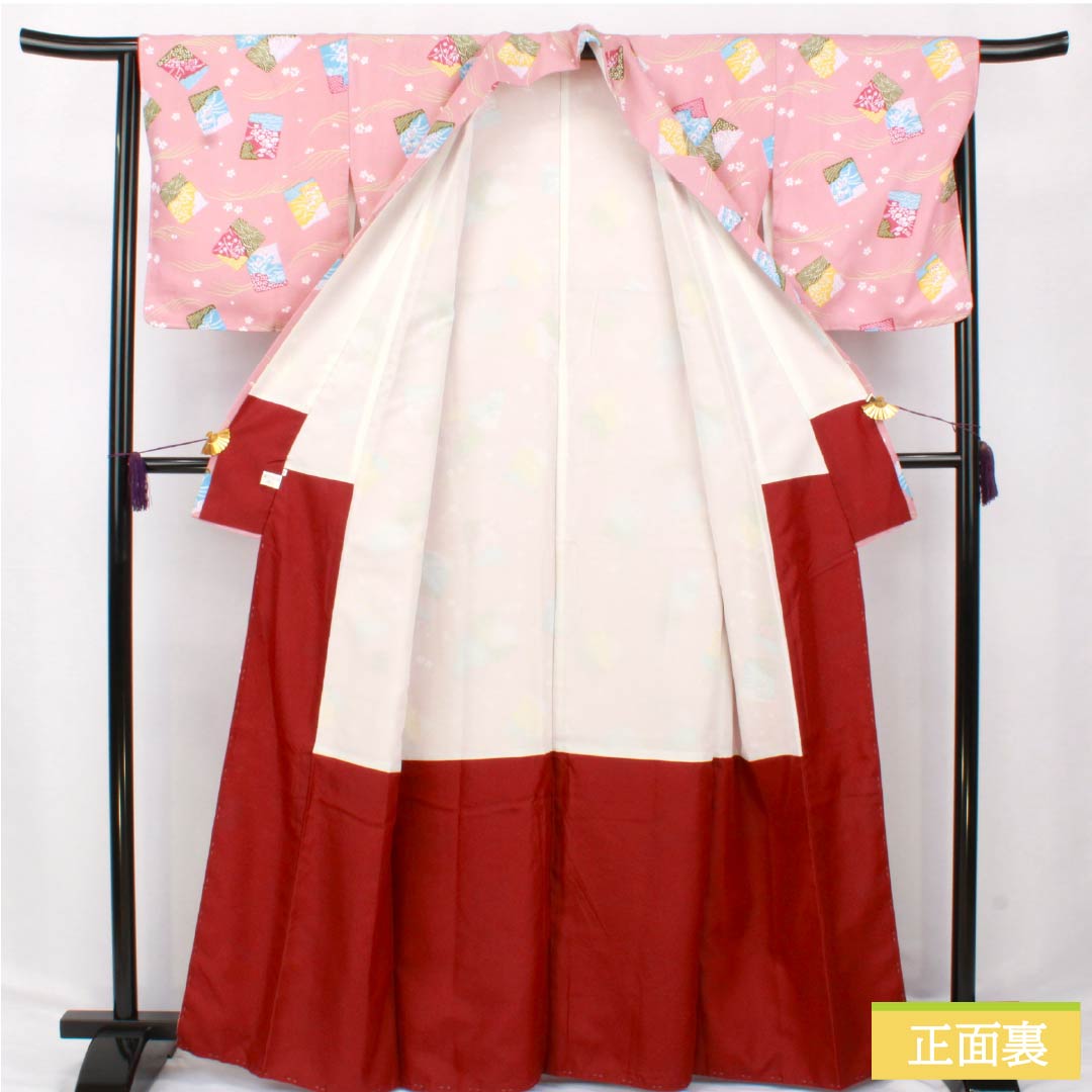 小紋 ポリエステル Sランク 身丈165.5cm 裄丈66cm 袷 薄紅梅色(うすこうばいいろ) 古典柄 しつけ糸付き 洗える着物 ピンク系 1115007042513