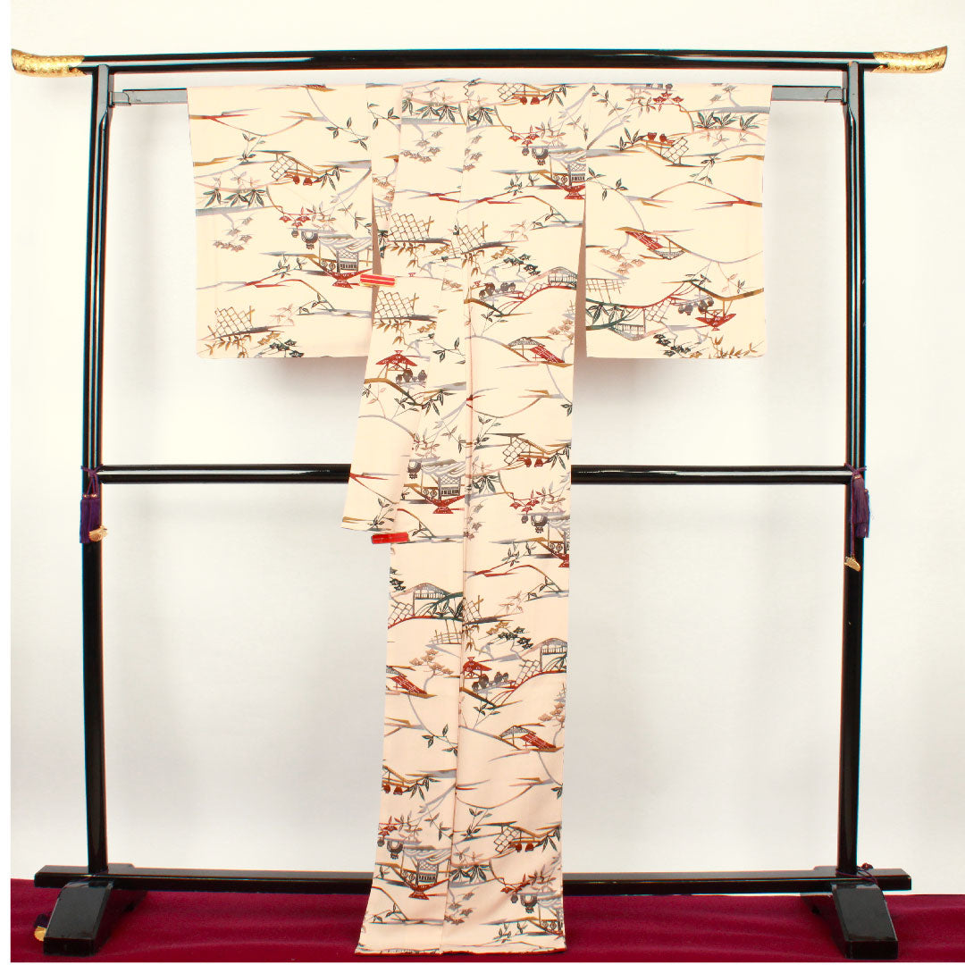 小紋 身丈165.5cm 裄丈66cm 袷 洗柿色 型染 風景模様 正絹 Aランク ピンク系 1115002093513