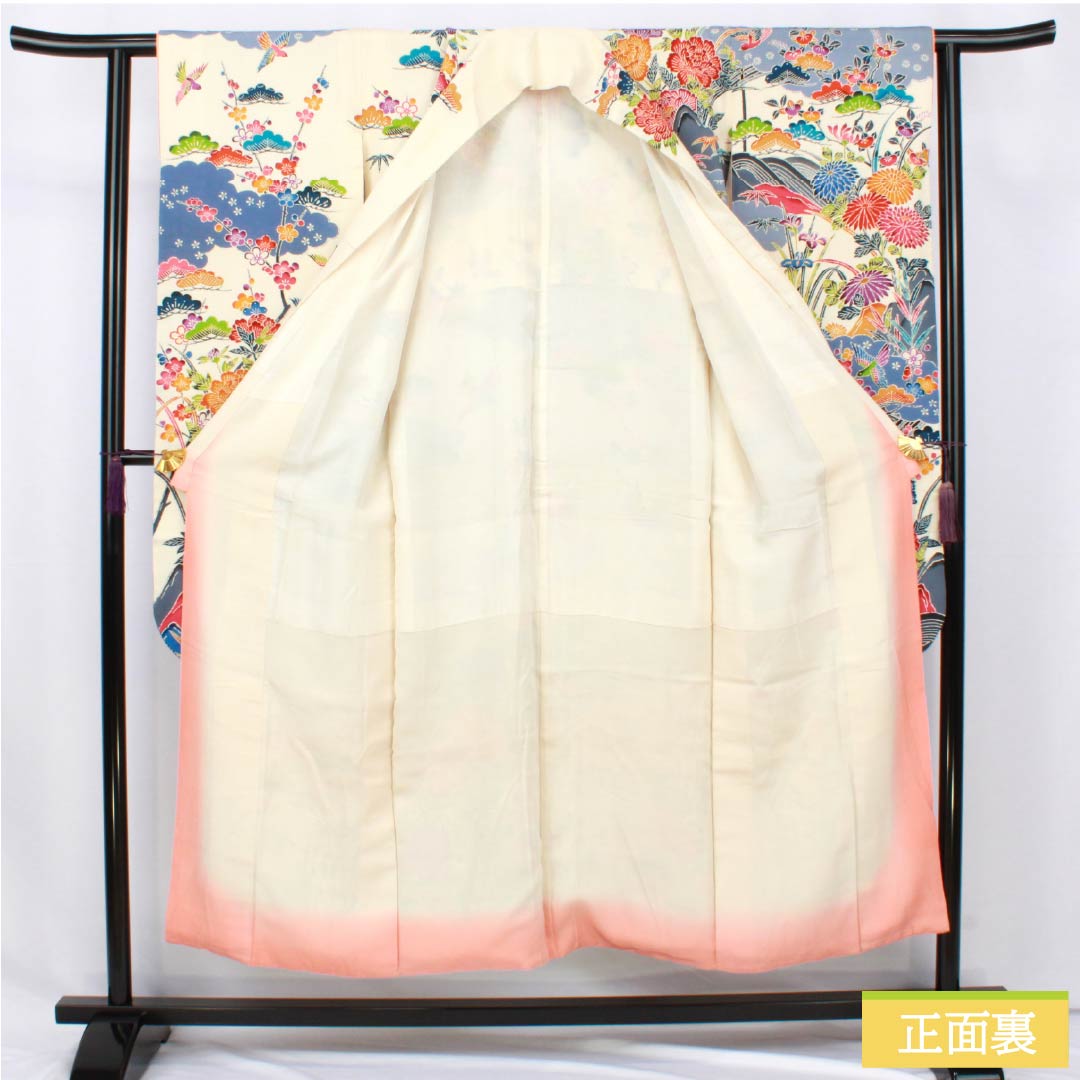 Furisode (long-sleeved kimono) made of pure silk, rank B, length 148.5cm, sleeve length 62cm, lined, off-white, Kyoto Bingata pattern with auspicious motifs, white base, product number 1113002644111