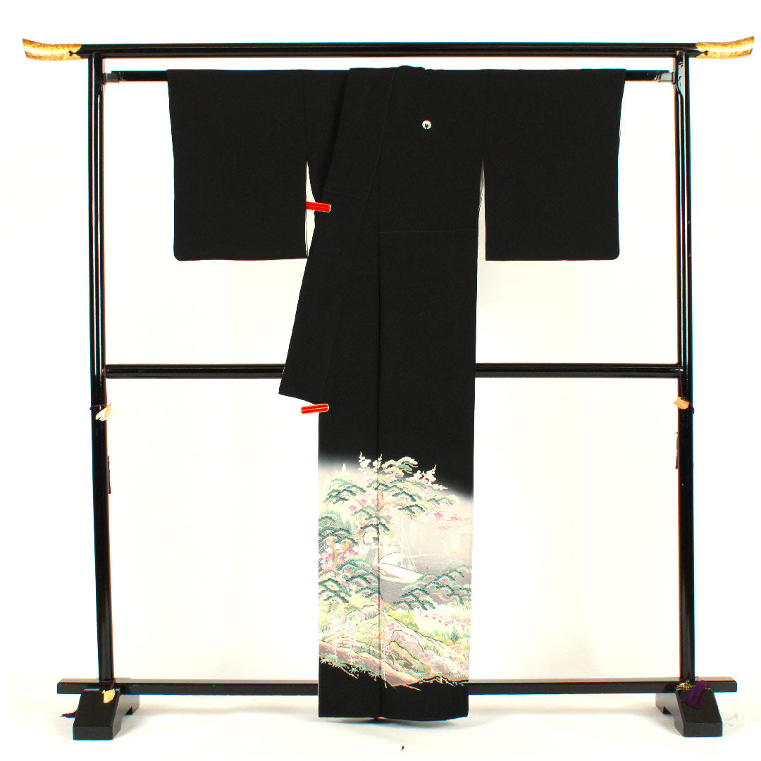 黒留袖 身丈161.5cm 裄丈66cm 袷 作家物 風景模様 下がり藤 正絹 Aランク 五つ紋 黒系 1111000353410
