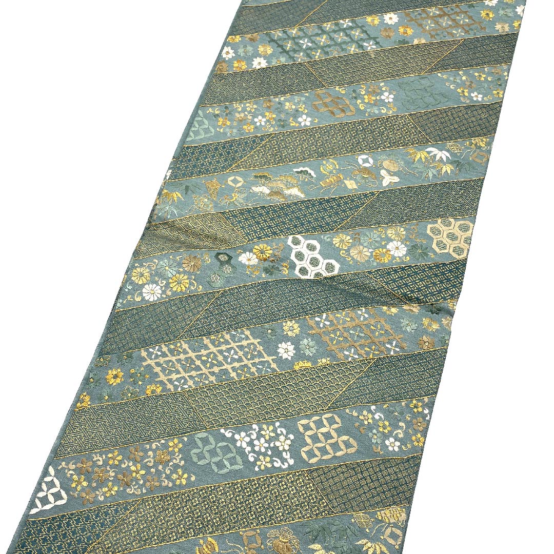 袋帯 藍砥茶色(あいとのちゃいろ) 刺繍 吉祥文様 宝巻 花唐草 帯丈430cm 正絹 Sランク 六通 フォーマル 緑系 1123008142319