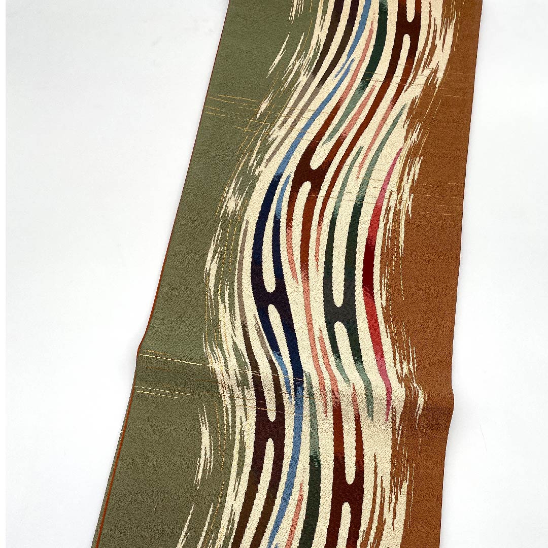 袋帯 灰緑色(はいみどりいろ) 白綾苑大庭 幾何学模様 帯丈430cm 正絹 Aランク 六通 カジュアル グラデーション系 1123009393399