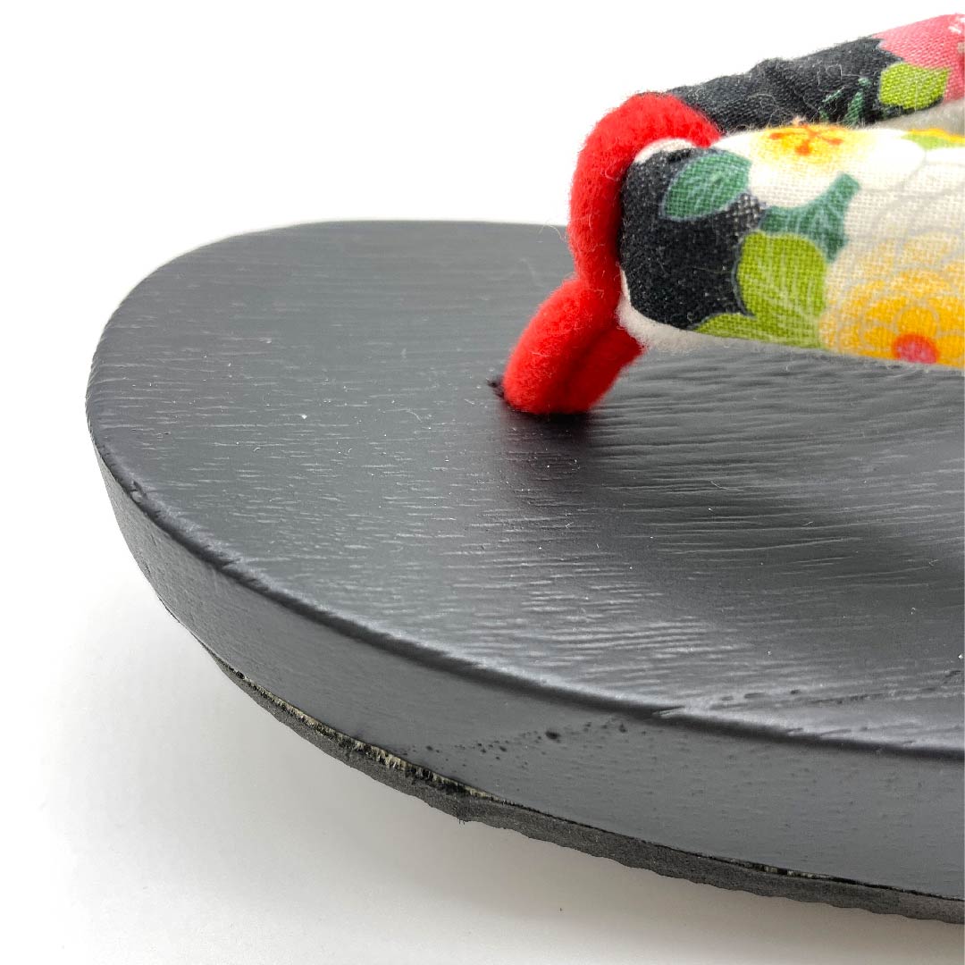 (新品未使用品)下駄 菊 桜 亀甲 七宝 XLサイズ 黒系 NEWランク 1122001041510