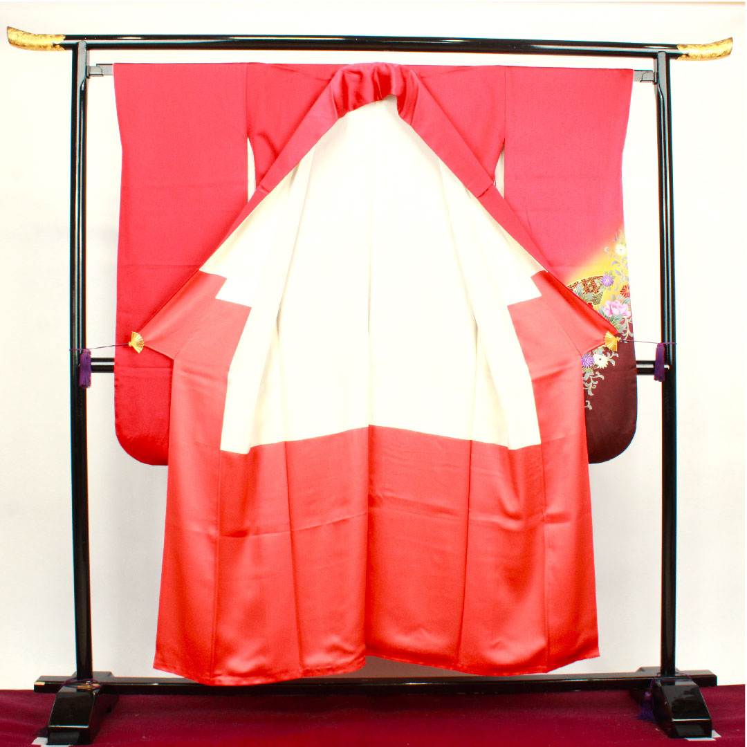 振袖 身丈153.5cm 裄丈63cm 袷 赤紅色 京友禅 草花模様 正絹 Aランク 赤系 1113001523212