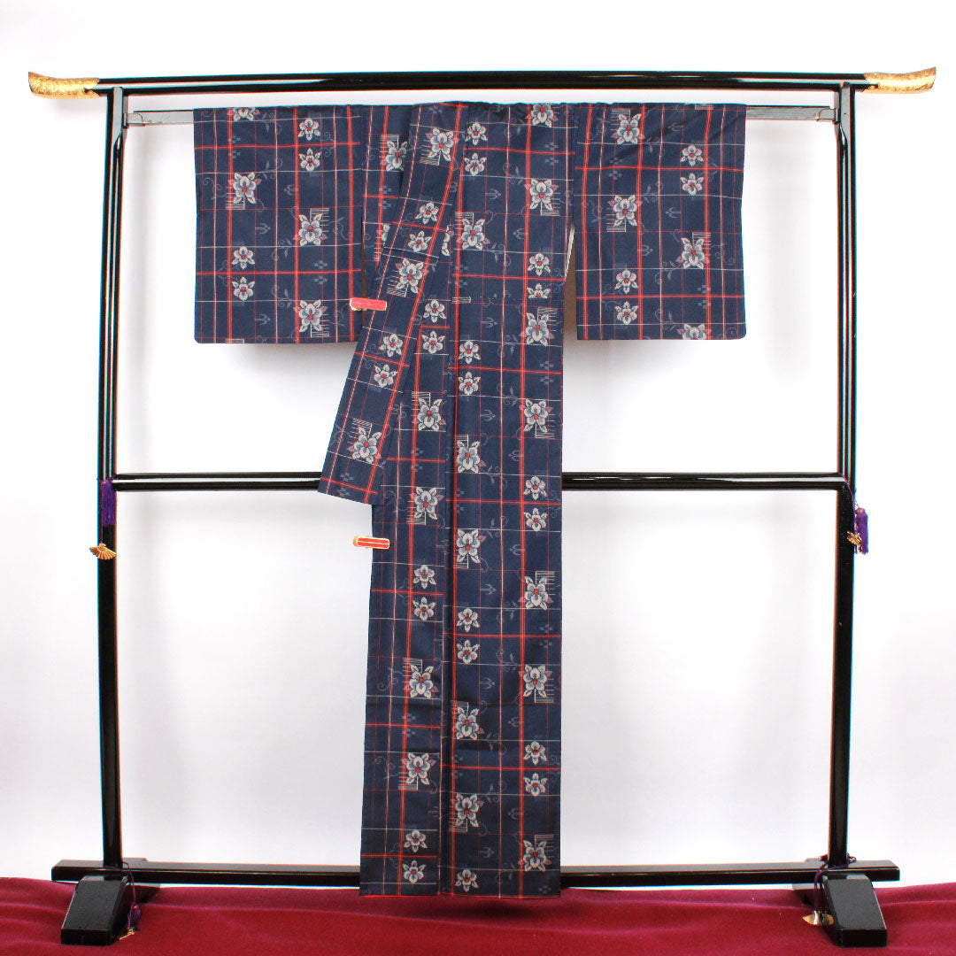 村山大島 身丈160cm 裄丈64.5cm アンサンブル 格子 花模様 正絹 Sランク 袷 紺系 1116001932418