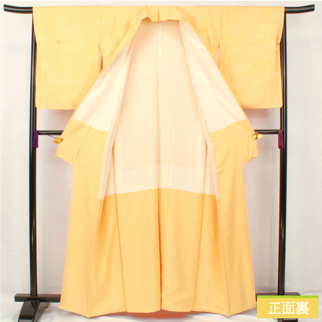 色無地 正絹 身丈160.5cm 裄丈65cm 薄柿色(うすがきいろ) 一つ紋 雪輪に蔦 しつけ糸付き 袷 Sランク 橙系 1114001642426