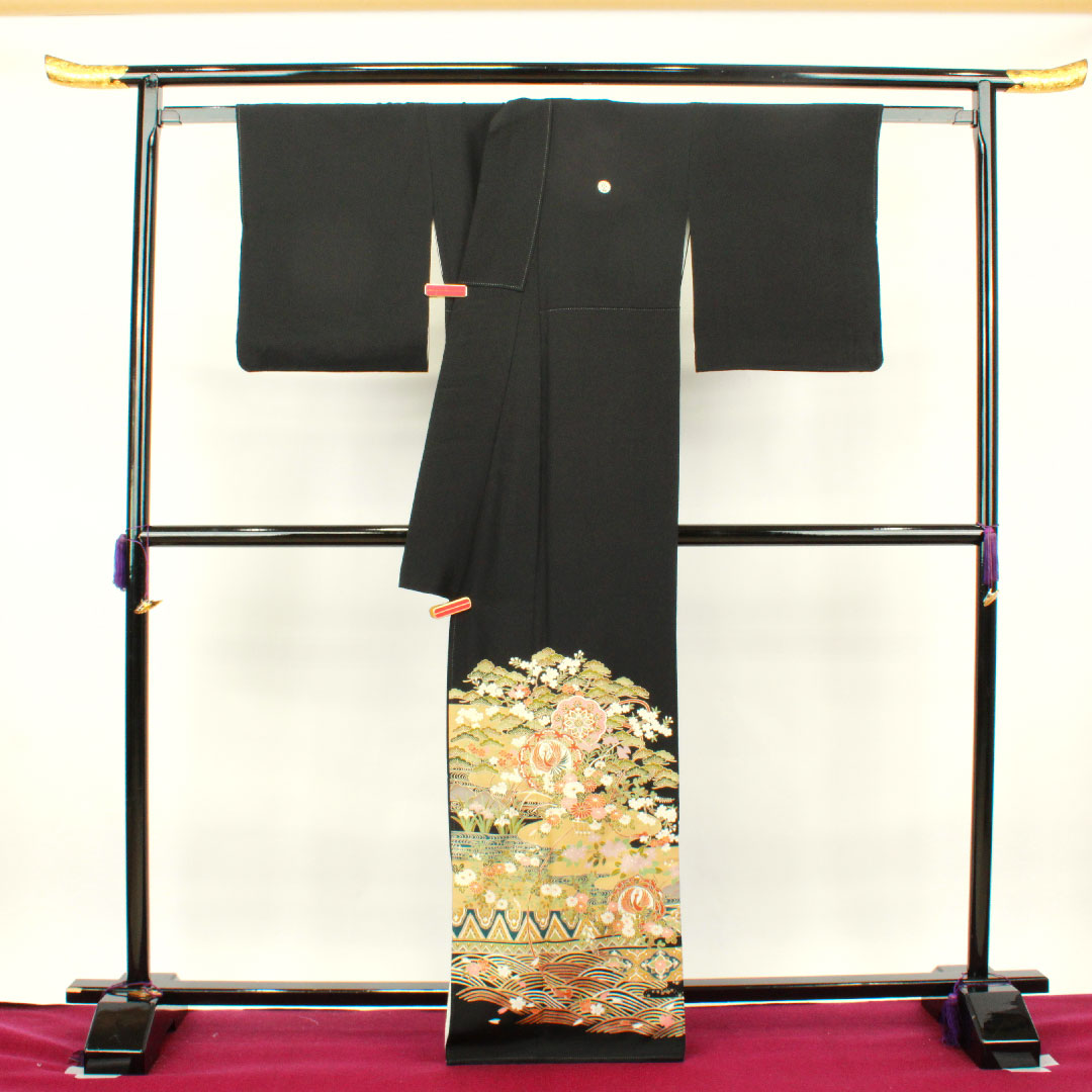 黒留袖 身丈163.5cm 裄丈62.5cm 袷 京友禅 吉祥文様 丸に抱き沢瀉 正絹 Aランク 五つ紋 黒系 1111000633410