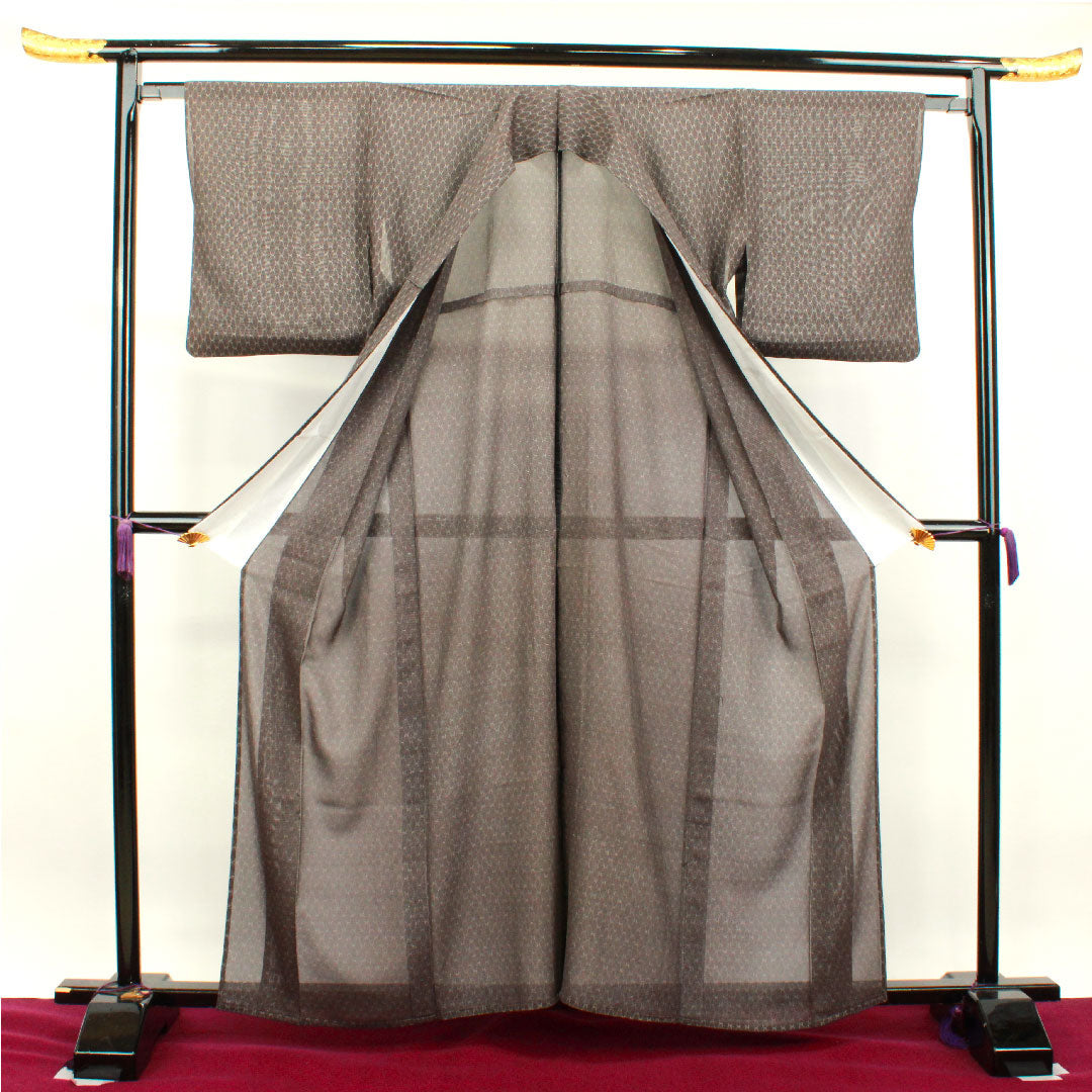 夏物 正絹 小紋 身丈160cm 裄丈63.5cm 黒鼠色(くろねずいろ) 幾何学模様 絽 Aランク 茶系 1132001673414