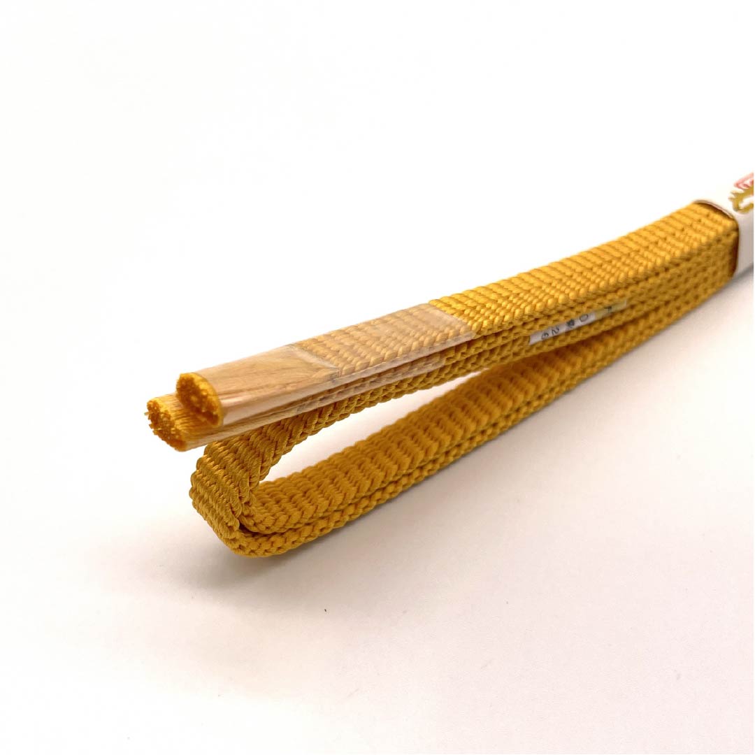 (新古品) 帯締め 正絹 三分紐 山吹色(やまぶきいろ) 帯留め用 無地 長さ約128cm 幅約1cm カジュアル NEWランク 黄系 1135003221323
