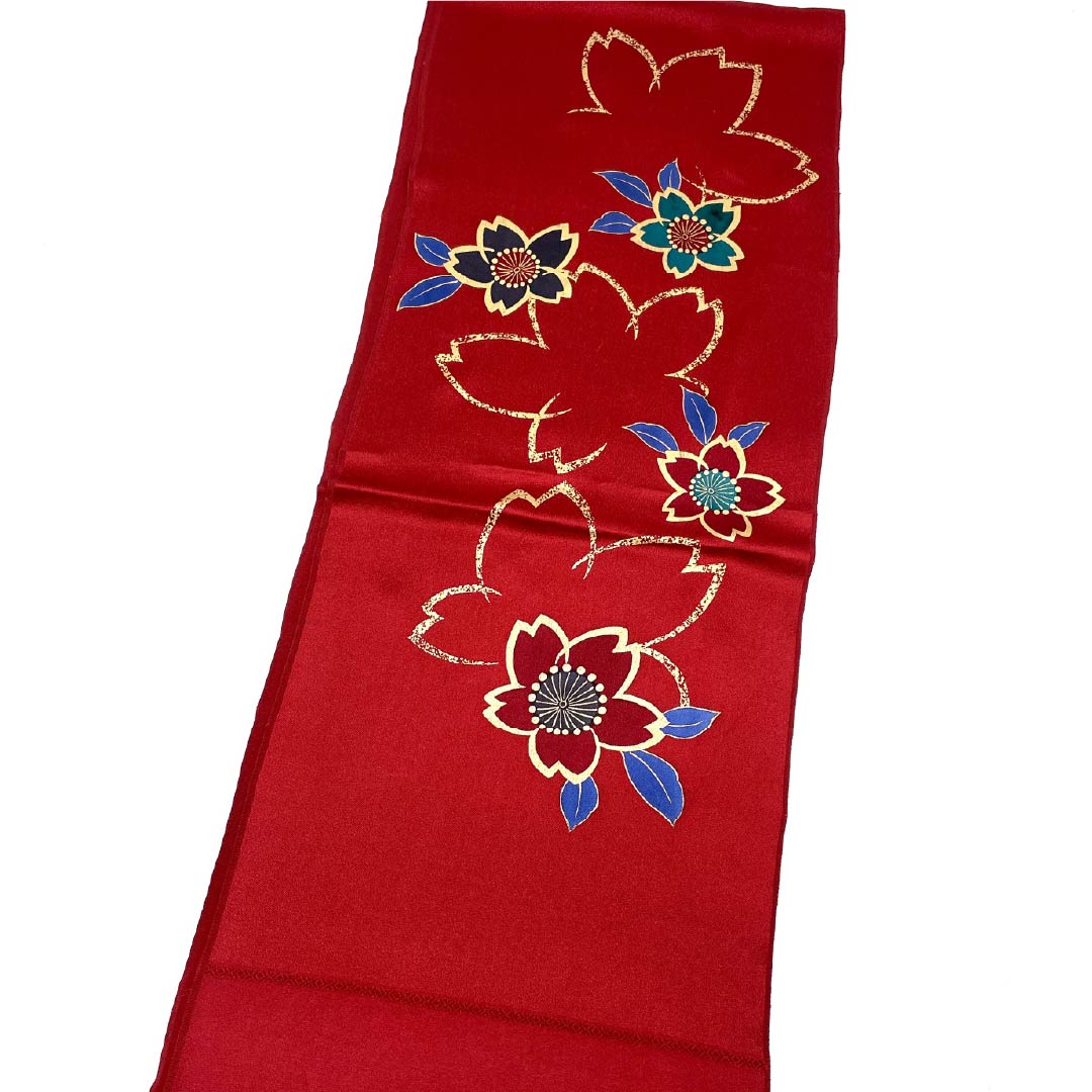 Formal obiage (sash) made of pure silk, grade A, crimson (shinkuiro) with a cherry blossom pattern, made of Tango crepe, approximately 170cm long and 30cm wide. Product code: 1136001883912.
