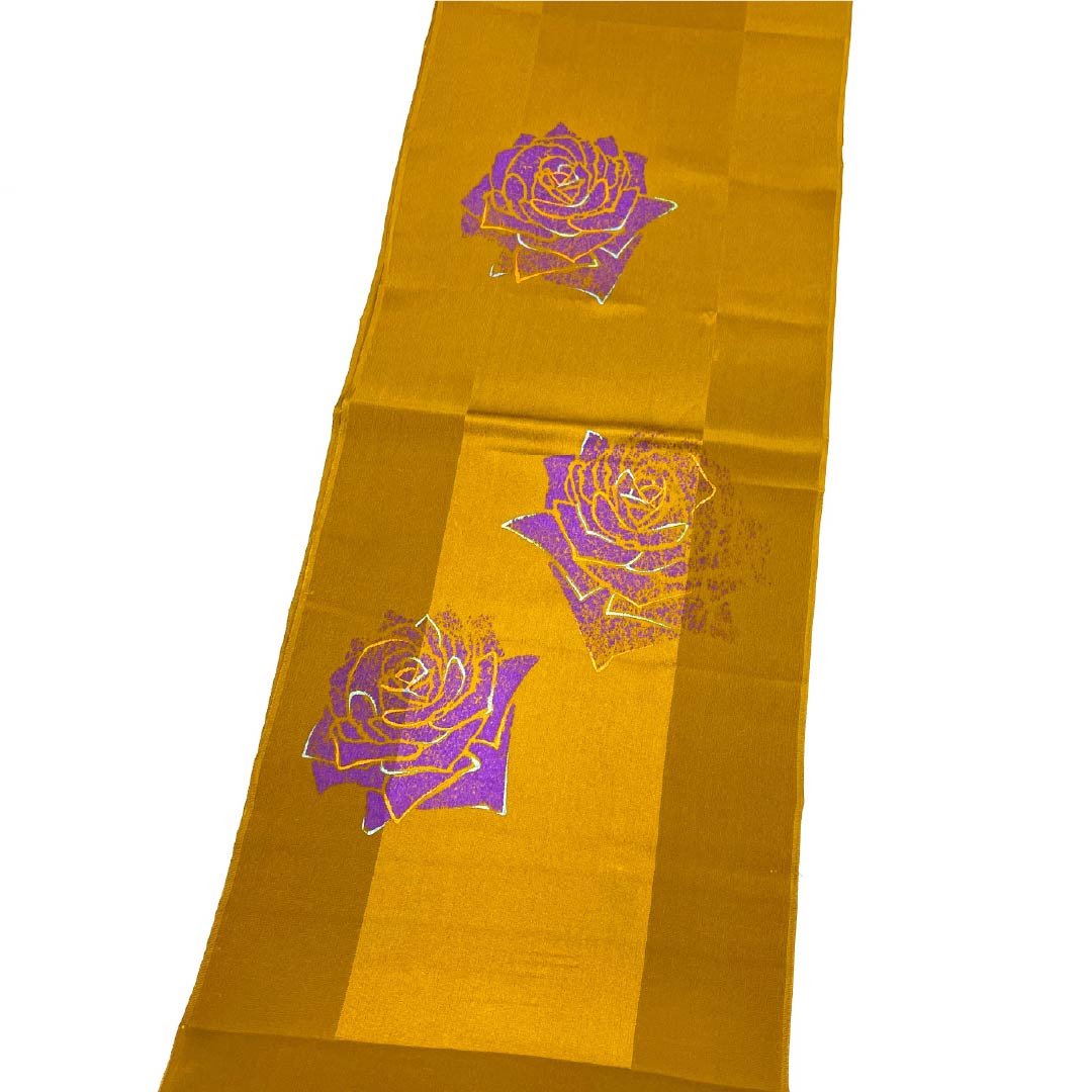 Casual obiage (sash sash) made of pure silk, S-rank, in fox-colored with a unique rose and floral pattern. Length: 172cm, Width: 28.5cm, Brown. Product number: 1136001962914