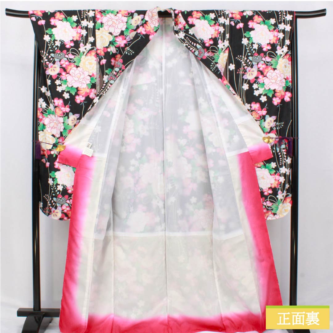 振袖 ポリエステル Sランク 身丈165cm 裄丈67.5cm 袷 桜 牡丹 橘 しつけ糸付き 未使用品 洗える着物 黒系 1113002222510