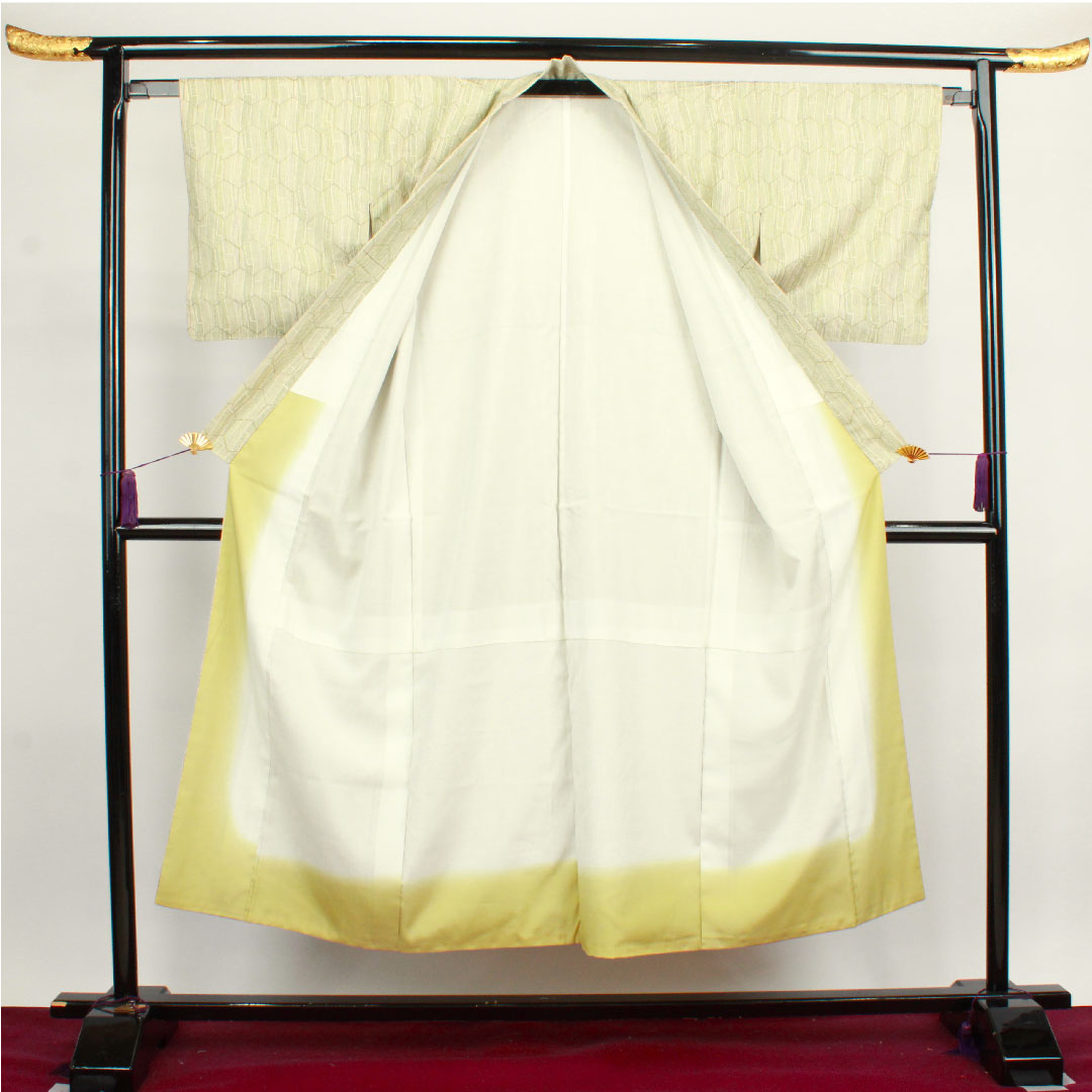 Tsumugi, Length 148cm, Sleeve length 64cm, Sulfur color, Tortoise shell, Pure silk, A rank, Lined, Green, 1116002563119