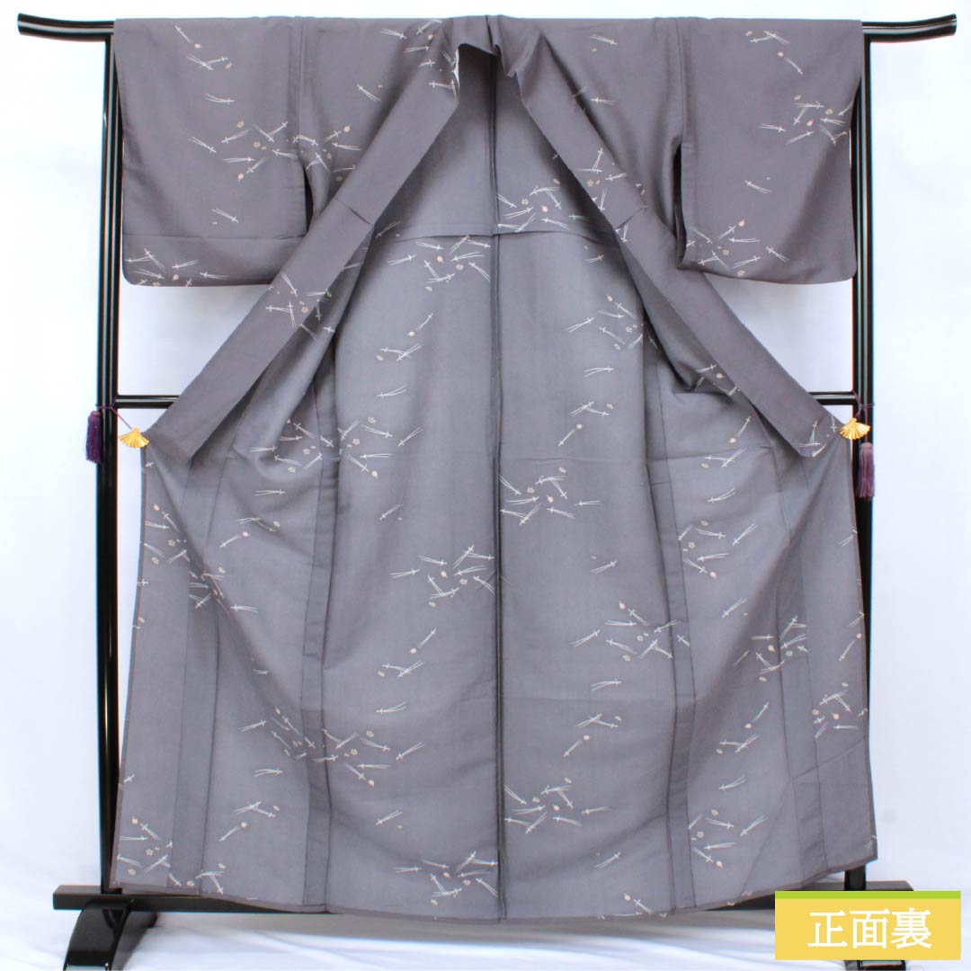 Polyester Komon, S-rank, Length 163cm, Sleeve-to-sleeve 65.5cm, Unlined, Nezumi-shino color (grayish brown), Katazome Pine, Bamboo and Plum, Washable Kimono, Gray tones, 1115007942422