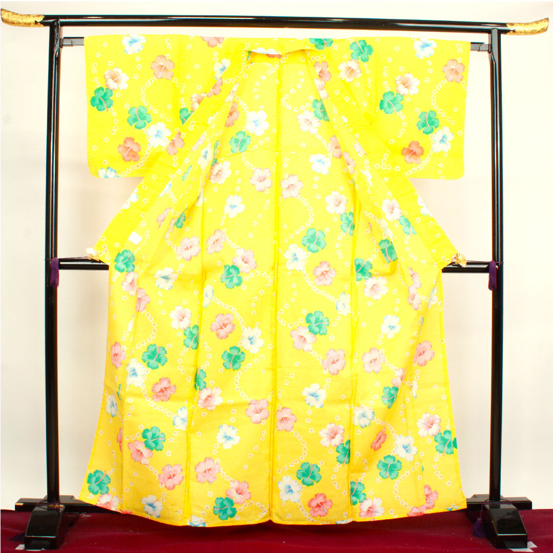 浴衣 しつけ糸付き 未使用品 向日葵色 ハイビスカス 木綿 Sランク 単衣 身丈164cm 裄丈64.5cm 黄系 1118002732423