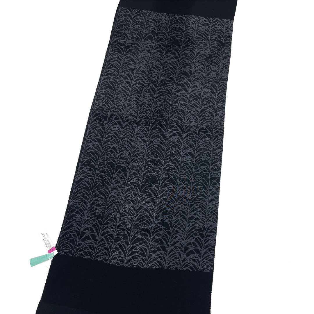 (新古品)帯揚げ 正絹 NEWランク セミフォーマル 黒色(くろいろ) 古典柄 松 長さ約176cm 幅約30cm 黒系 1136001671910
