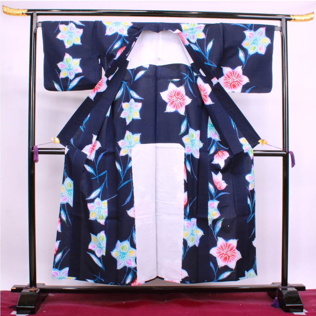 浴衣 濃紺色 花模様 木綿 Sランク 単衣 身丈154.5cm 裄丈69.5cm 紺系 1118004362218