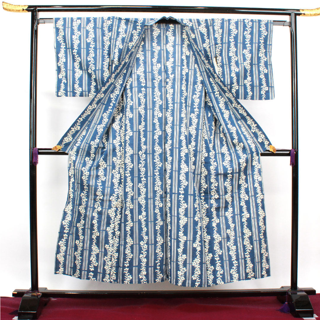 浴衣 裏色 撫子 木綿 Sランク 単衣 身丈153cm 裄丈61cm 紺系 1118003282218