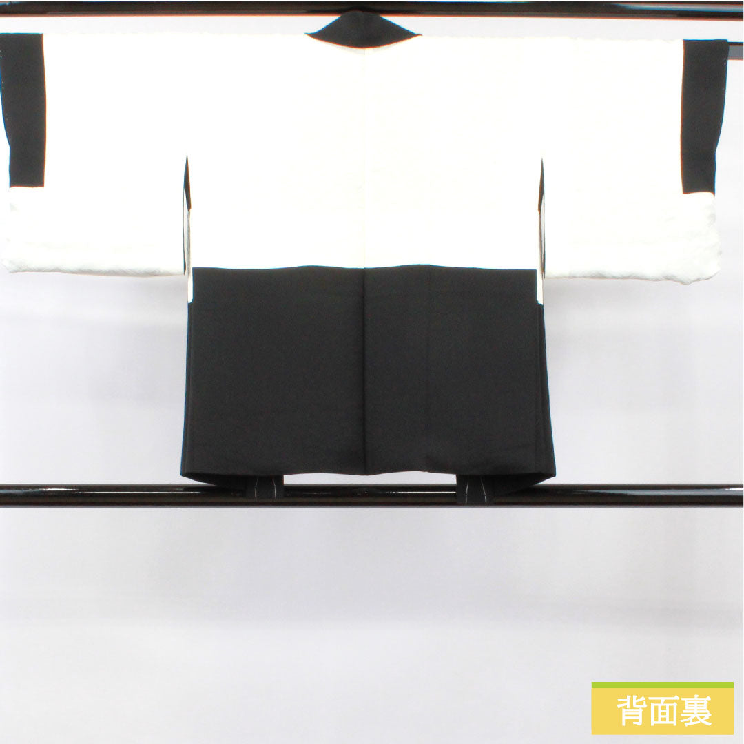 羽織 正絹 身丈74cm 裄丈60.5cm 刺繍 梅鉢 一つ紋 Sランク 袷 黒系 1117000952910