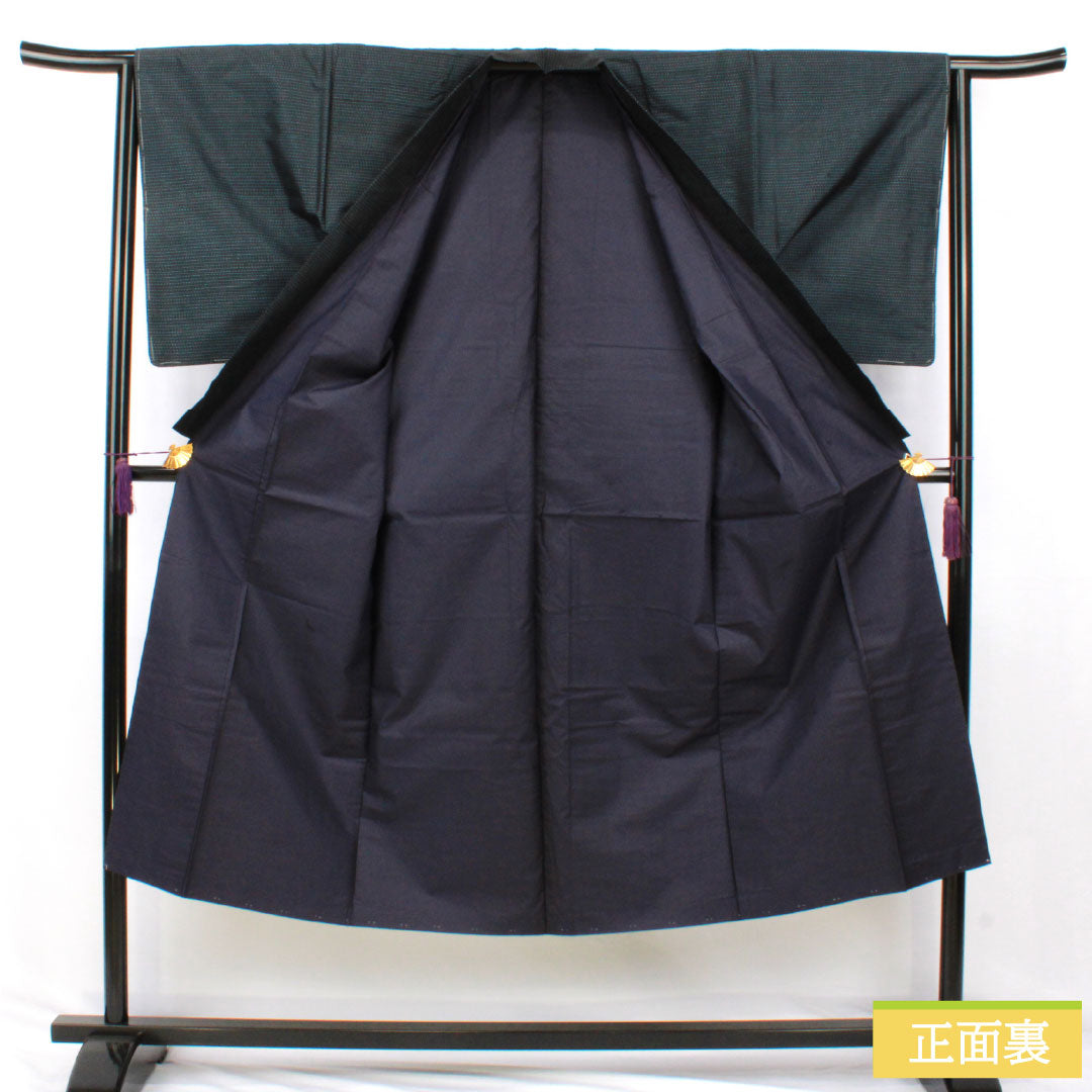 男物 正絹 Sランク 身丈141.5cm 裄丈64cm 大島紬 横双絣 しつけ糸付き 袷 紺系 1119001732418