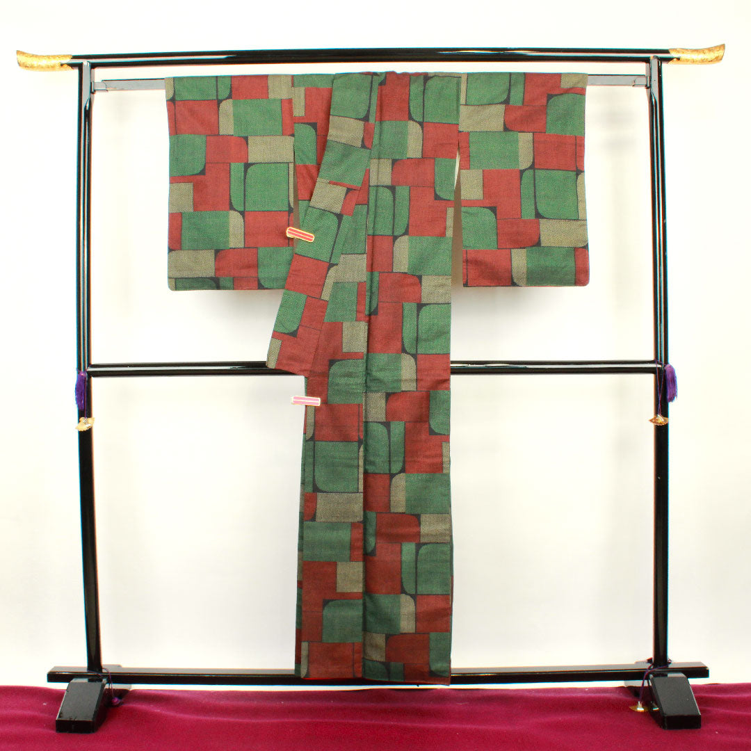 村山大島 身丈157cm 裄丈61.5cm 市松 正絹 Aランク 袷 黒系 1116001973310