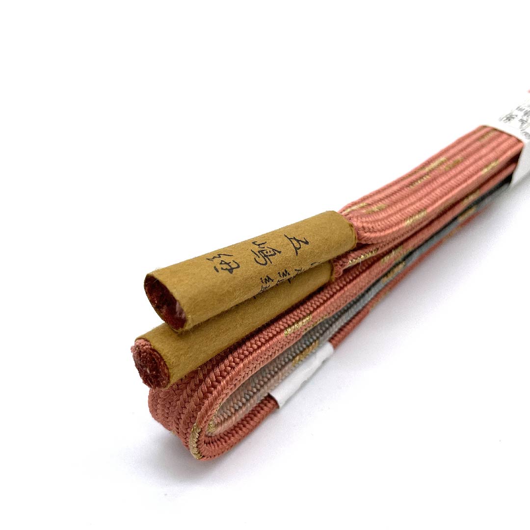 (新古品) 帯締め 正絹 四分紐 珊瑚色(さんごいろ) 朧花色(おぼろはないろ) 五嶋紐 江戸組紐 長さ約159cm 幅約1.5cm セミフォーマル Sランク ピンク系 1135002432313
