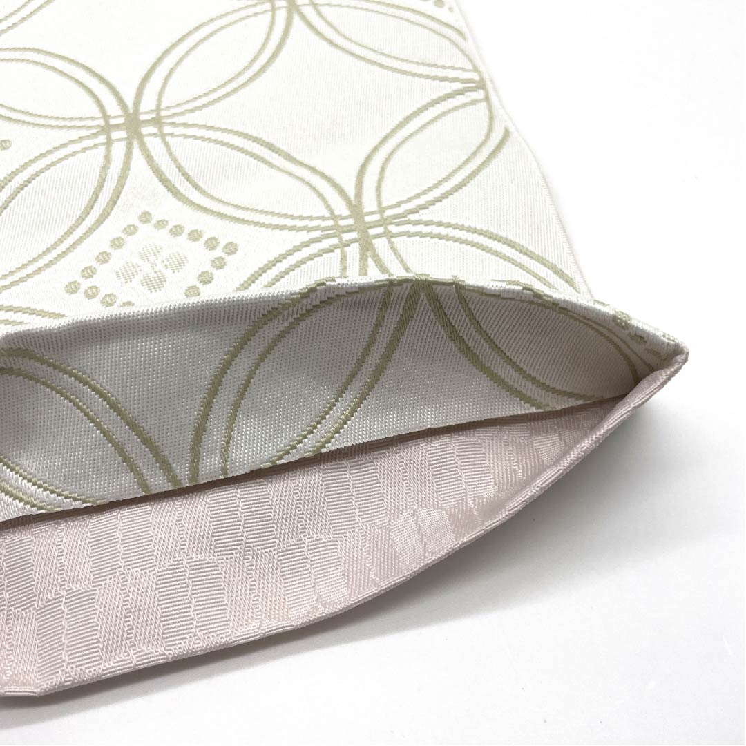 半幅帯 ポリエステル 帯丈396cm 卯の花色(うのはないろ) 七宝つなぎ 古典柄 矢羽根 薄梅鼠色(うすうめねずいろ) リバーシブル グレー系 Sランク 1125001512322