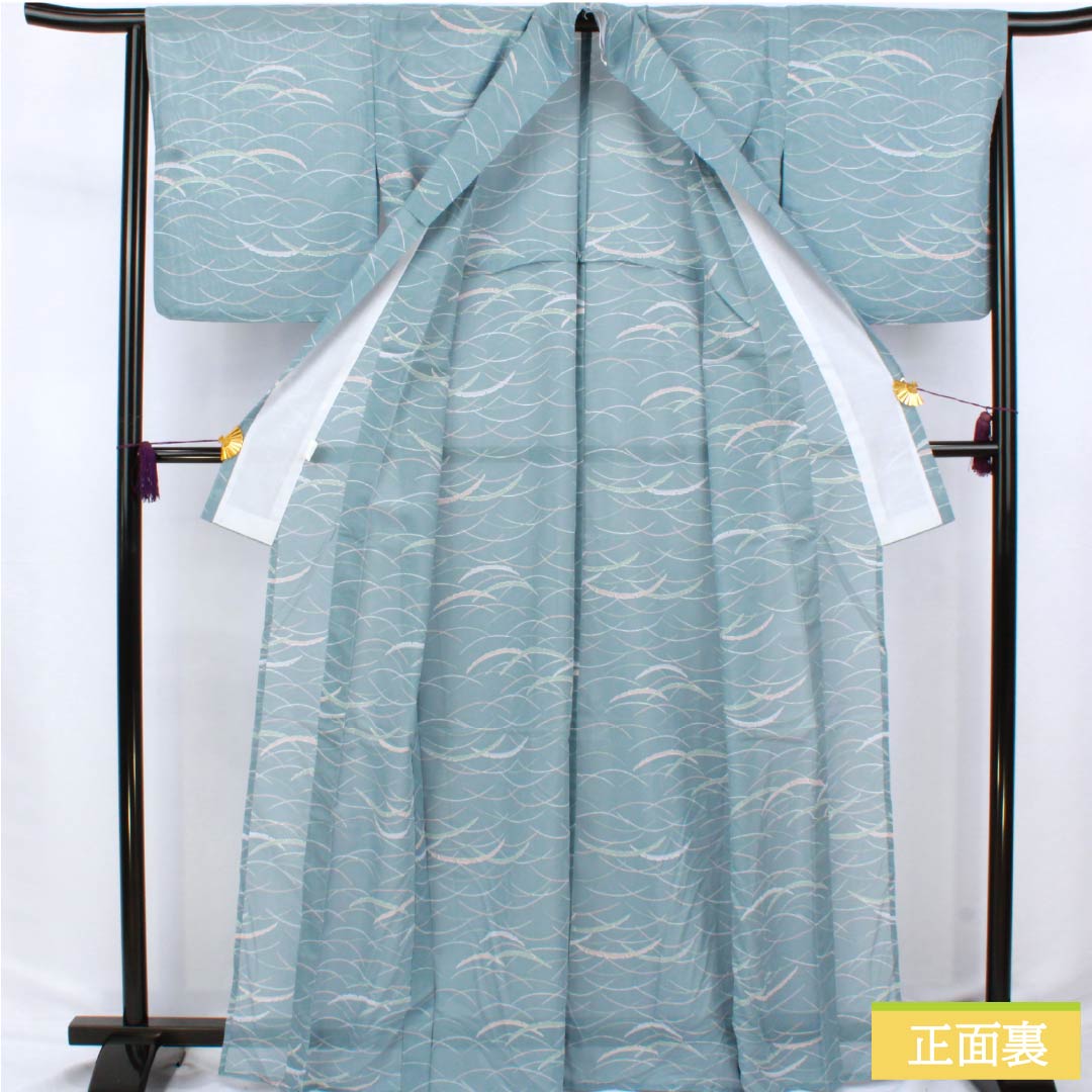 夏物 ポリエステル 小紋 身丈166cm 裄丈66cm 朧花色(おぼろはないろ) 露芝 洗える着物 絽 Sランク 水色系 1132002492524