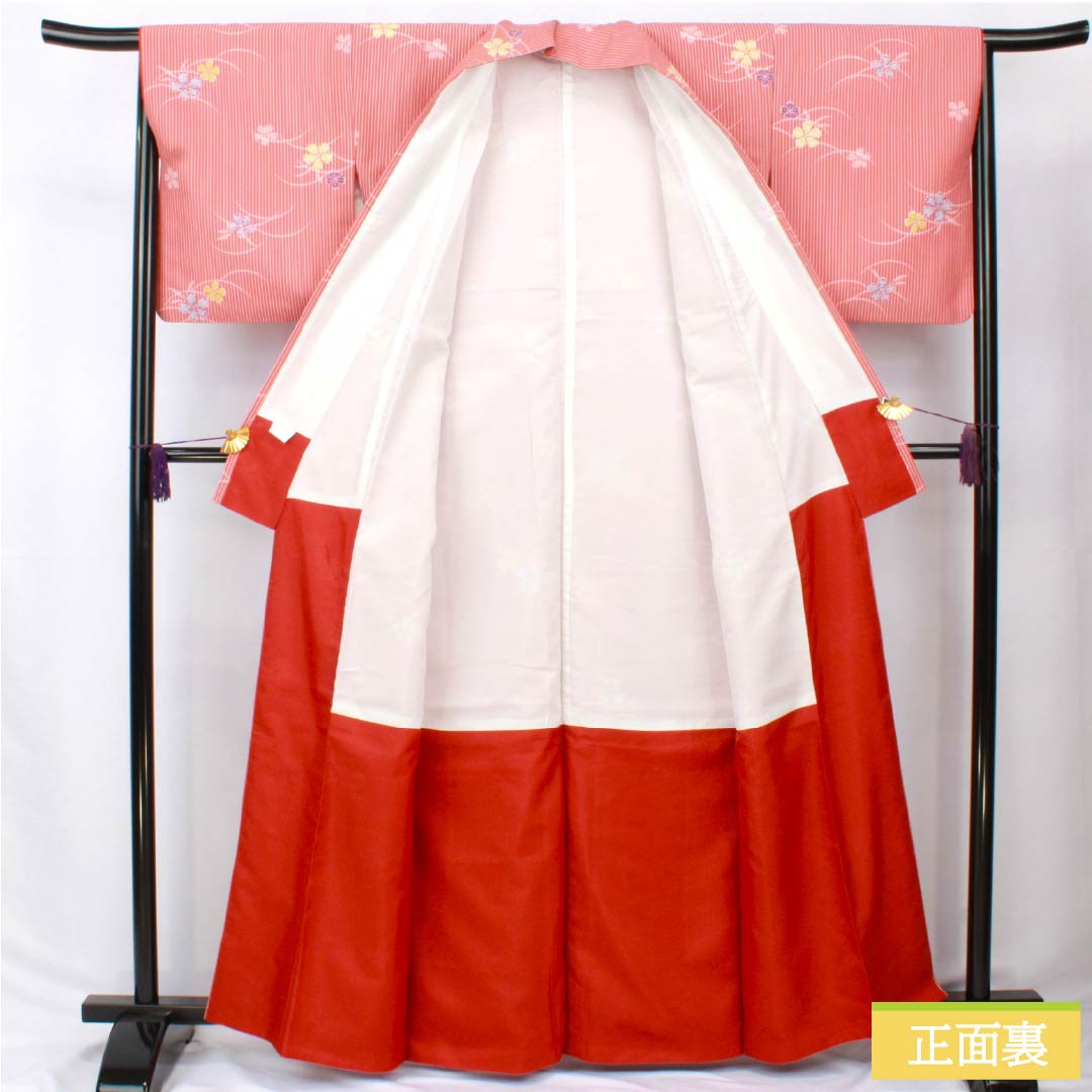 小紋 ポリエステル 身丈163cm 裄丈65cm 袷 似紅色(にせべにいろ) 露芝 小花 洗える着物 Aランク 赤系 1115005933412