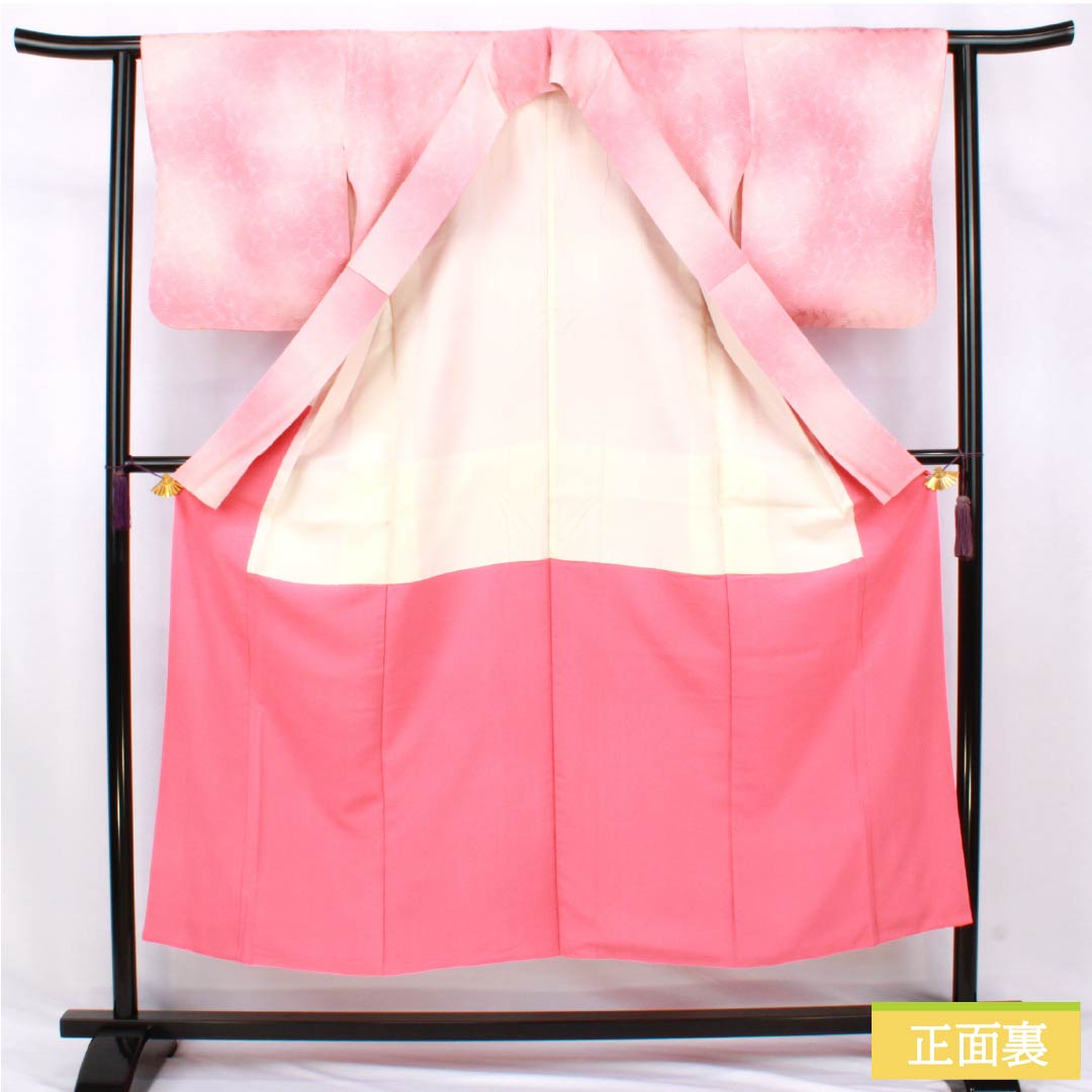 色無地 正絹 Bランク 身丈148.5cm 裄丈61.5cm 一重梅色(ひとえうめいろ) 一つ紋 揚羽蝶 ぼかし染め 袷 ピンク系 1114002634113