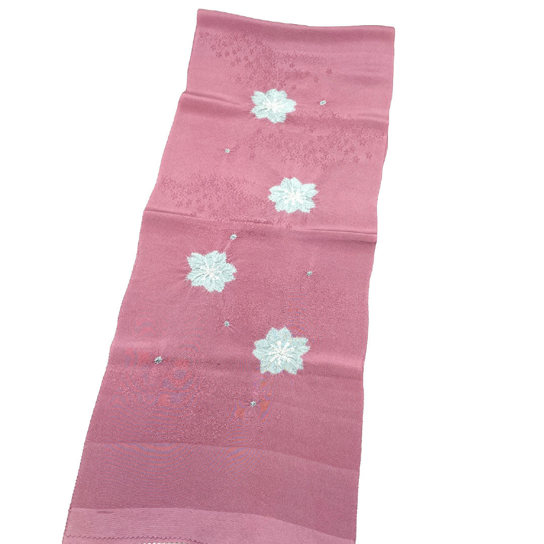 Casual obiage (sash) made of pure silk, S-rank, crimson (mekko-iro) with a shibori (dyed) floral and cherry blossom pattern, approximately 156cm long and 30cm wide, purple. Product number: 1136001702920