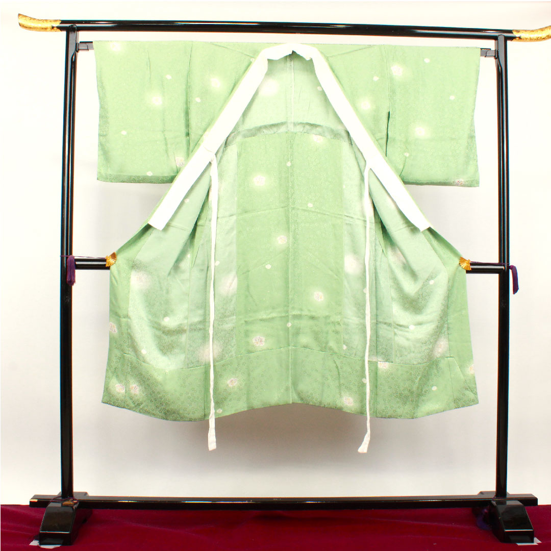 長襦袢 正絹 身丈128cm 裄丈66cm 単衣 薄緑色 菊 Aランク 緑系 1129000483219