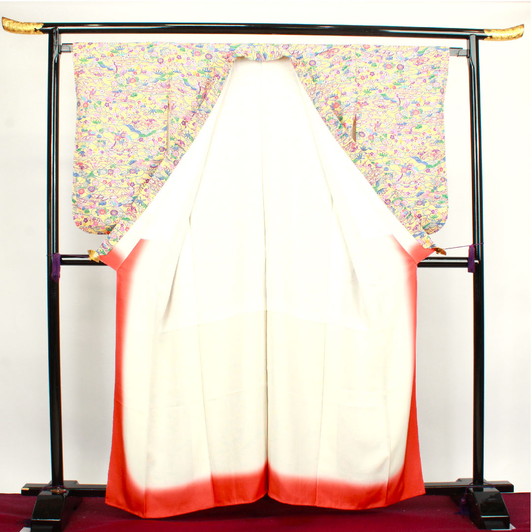 小紋 身丈161.5cm 裄丈65cm 袷 しつけ糸付き 未使用品 薄柑子色 型染 吉祥文様 正絹 Sランク 黄系 1115003392423