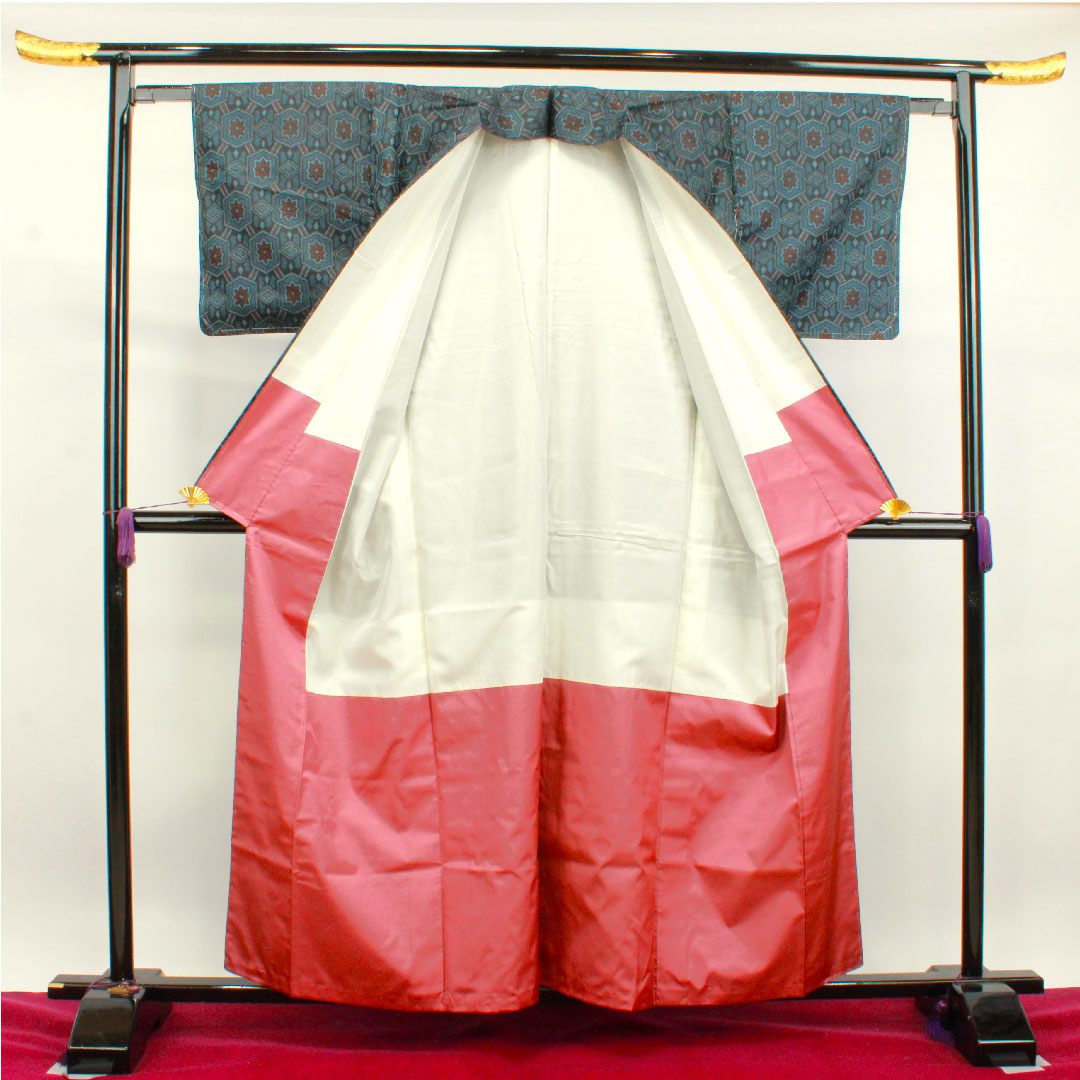 村山大島紬 身丈159.5cm 裄丈62.5cm アンサンブル 幾何学模様 正絹 Aランク 袷 紺系 1116002843318