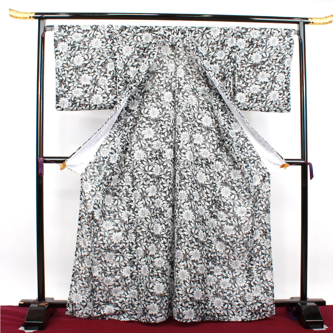 夏物 ポリエステル 小紋 身丈167cm 裄丈68cm 竪絽(たてろ) ガーベラ 洗える着物 絽 Sランク 黒系 1132001762510